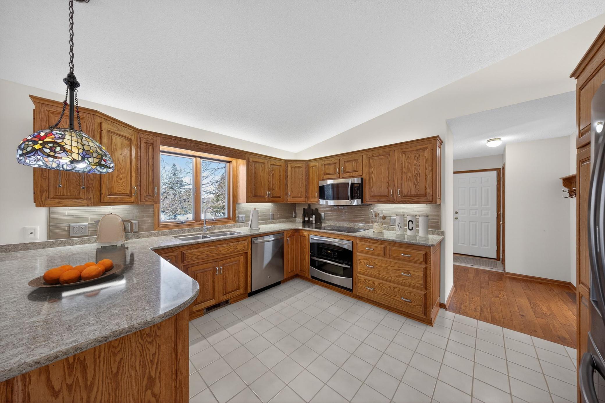 1477 Laurel Court Southeast Rochester, MN 55904 - Photo 16 of 53