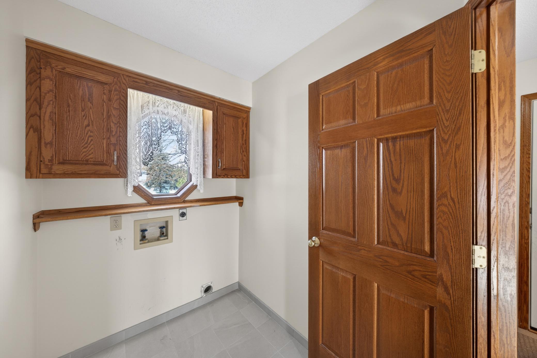 1477 Laurel Court Southeast Rochester, MN 55904 - Photo 20 of 53