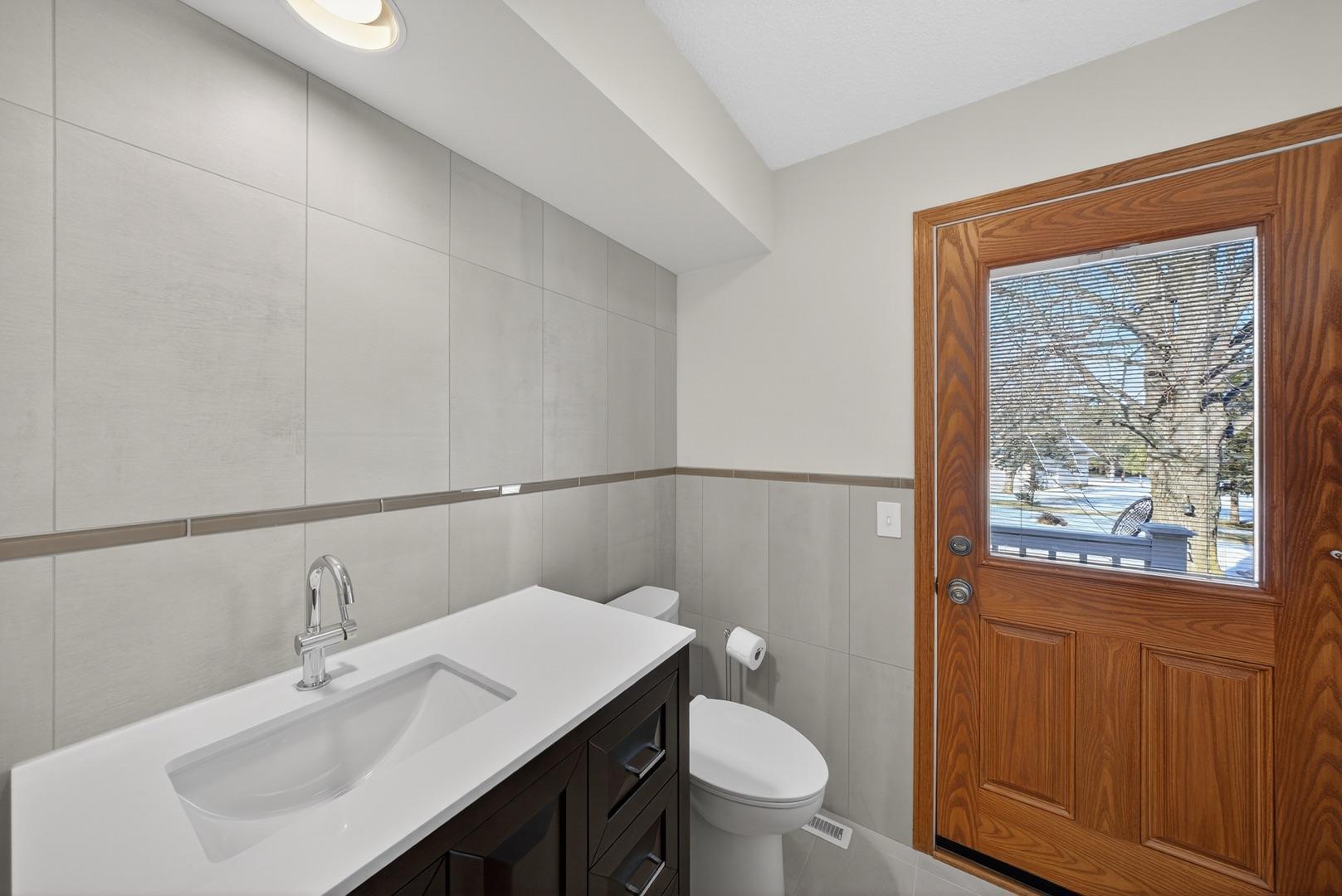 1477 Laurel Court Southeast Rochester, MN 55904 - Photo 21 of 52