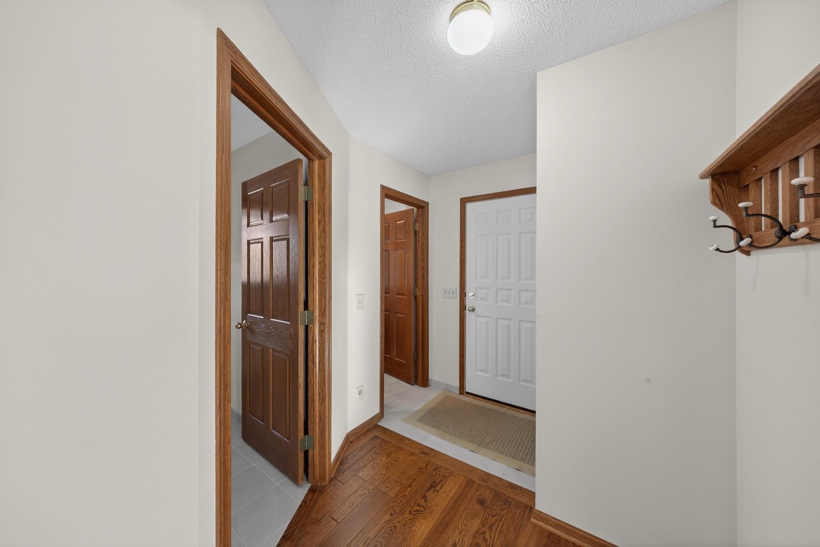 1477 Laurel Court Southeast Rochester, MN 55904 - Photo 22 of 52