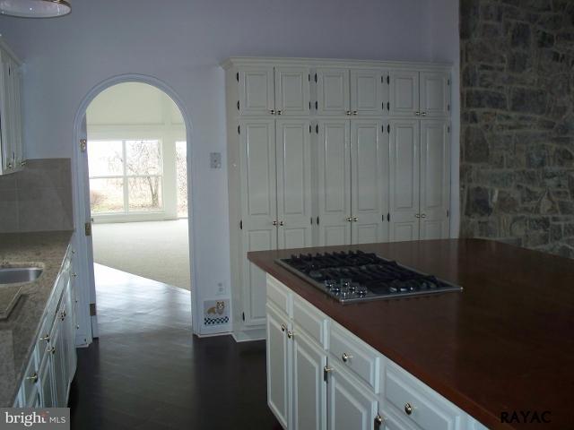 4435 Grandview Road, Unit 108 Hanover, PA 17331 - Photo 14 of 36 Gallery Image 14