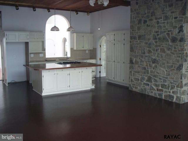 4435 Grandview Road, Unit 108 Hanover, PA 17331 - Photo 18 of 36 Gallery Image 18