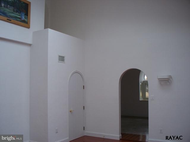 4435 Grandview Road, Unit 108 Hanover, PA 17331 - Photo 9 of 36 Gallery Image 9