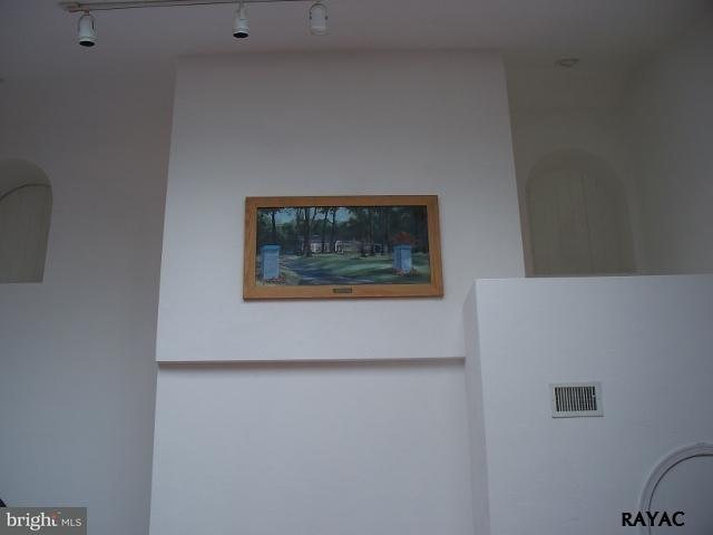 4435 Grandview Road, Unit 108 Hanover, PA 17331 - Photo 10 of 36 Gallery Image 10