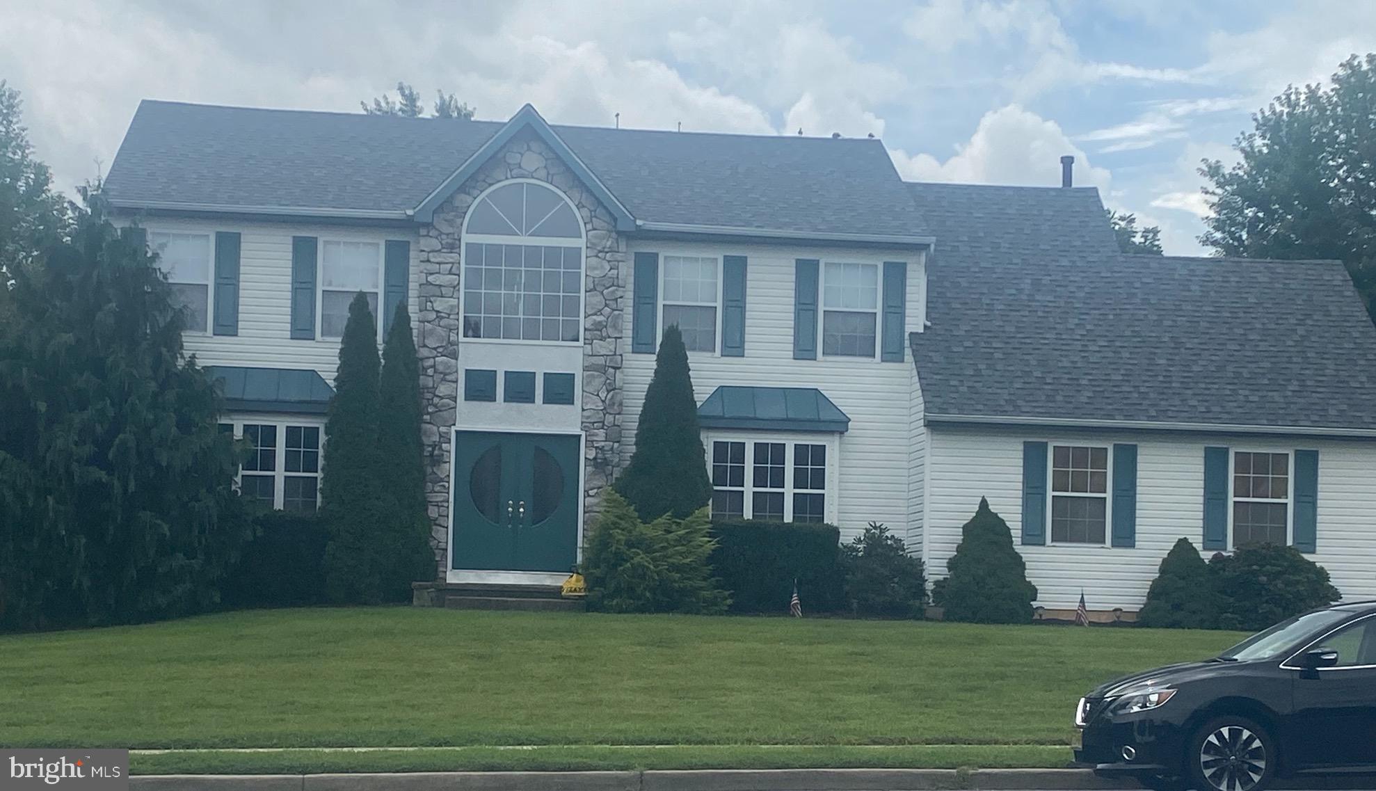 4 Hollybrook Drive Sewell, NJ 08080 - Photo 2 of 20