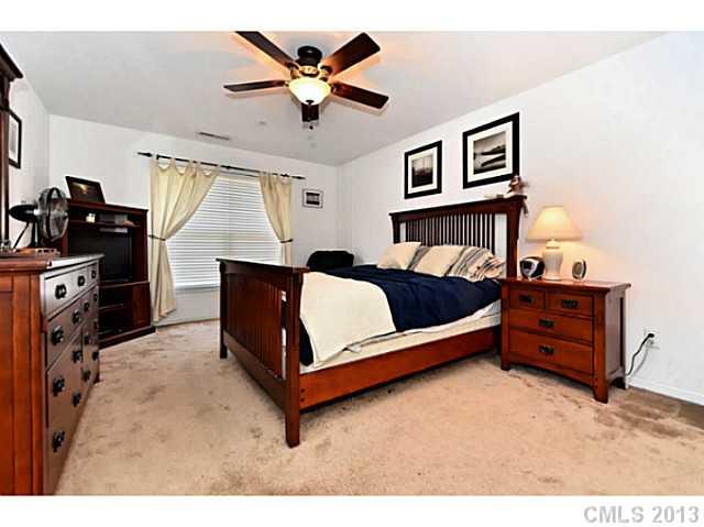 7623 Black Hawk Lane Tega Cay, SC 29708 - Photo 10 of 16 Gallery Image 10