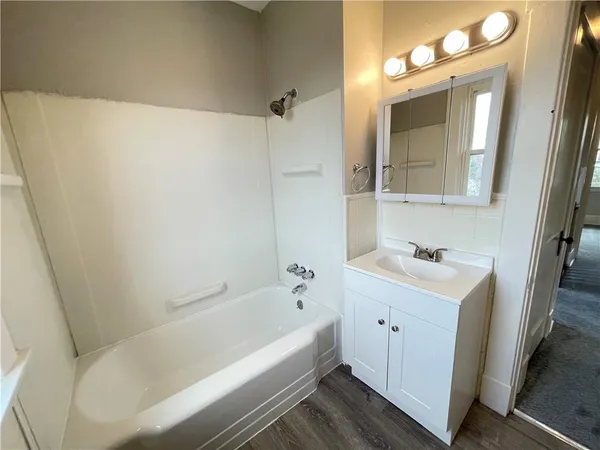$1,295 | 114 Merritt Avenue, Pittsburgh, PA 15227