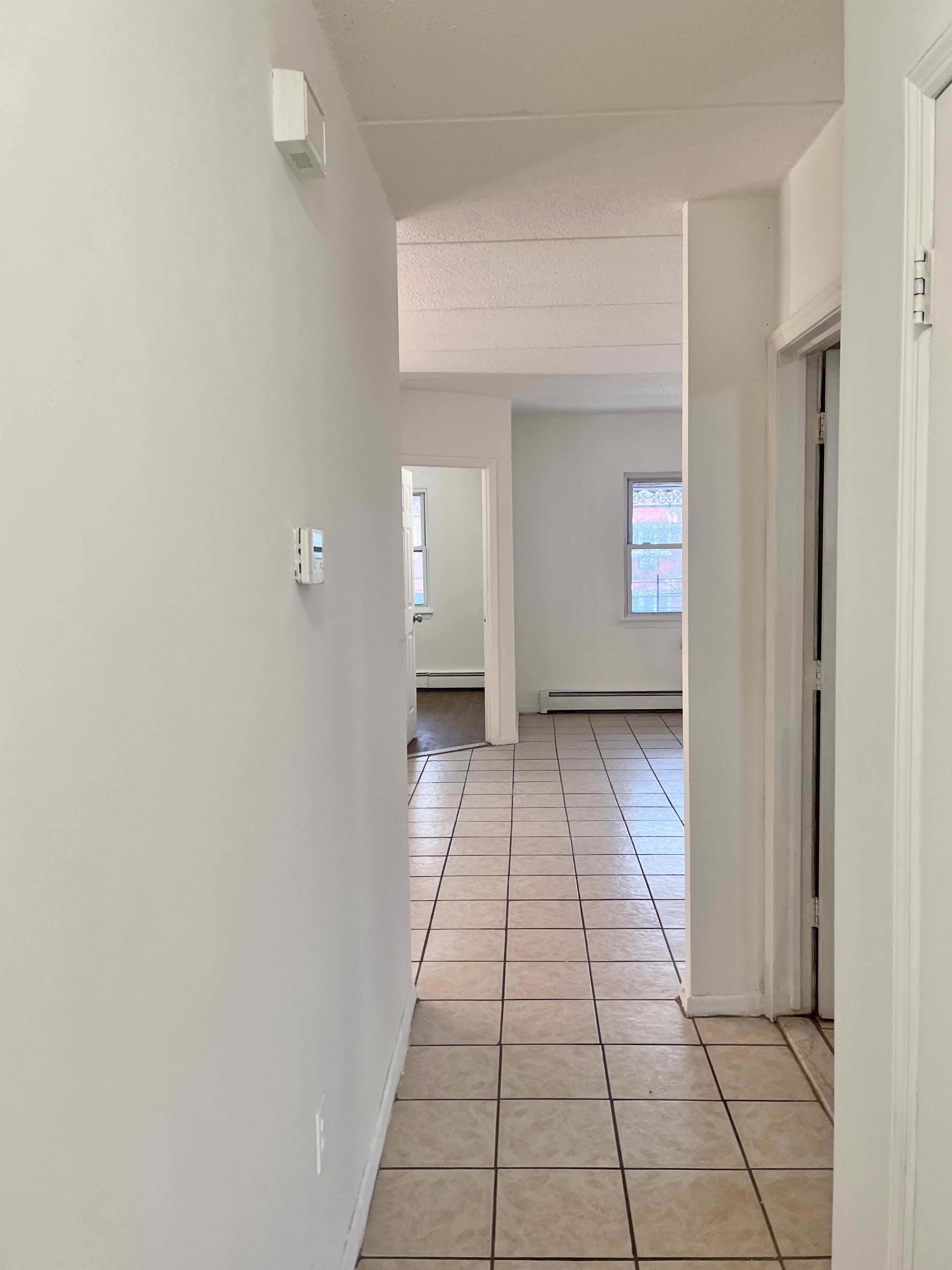 72 Menahan Street, Unit 2 Brooklyn, NY 11221 - Photo 1 of 20