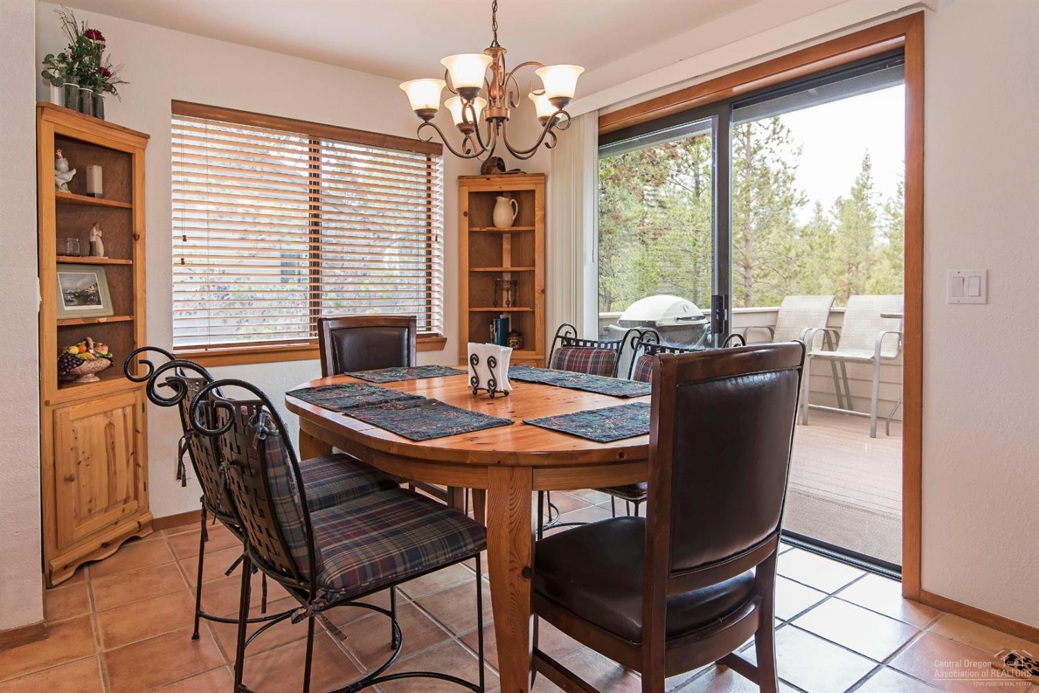 17776 West Core Road Sunriver, OR 97707 - Photo 5 of 17 Gallery Image 5