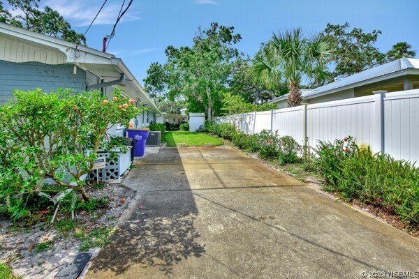 616 North Riverside Drive Edgewater, FL 32132 - Photo 24 of 32 Gallery Image 24