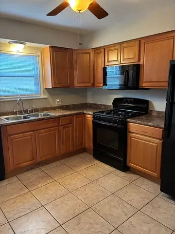 $249,000 | 11903 South Laramie Avenue, Alsip, IL 60803