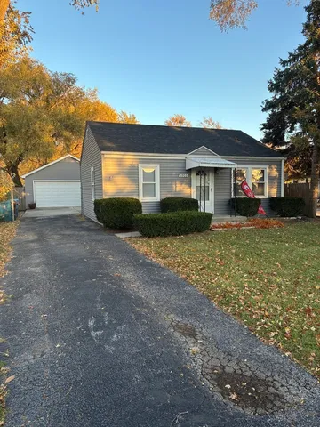 $249,000 | 11903 South Laramie Avenue, Alsip, IL 60803