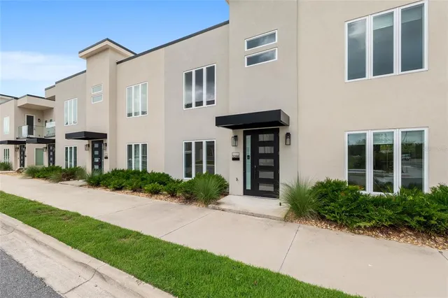 $398,000 | 3288 Southwest 49th Terrace, Gainesville, FL 32608