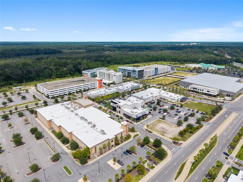 3288 Southwest 49th Terrace Gainesville, FL 32608 - Photo 54 of 71 a view of a balcony with an outdoor space
