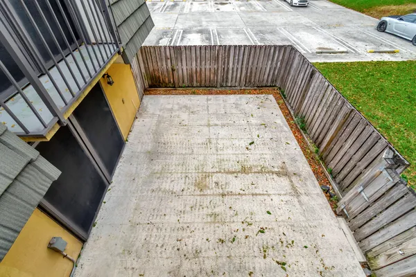 $2,500 | 311 3rd Way, West Palm Beach, FL 33407