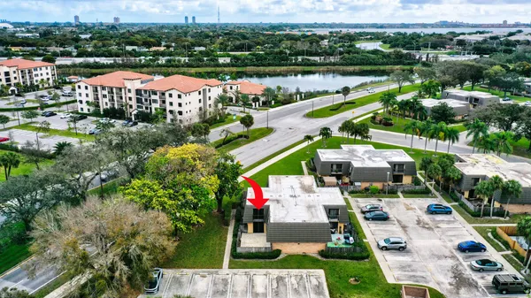 $2,500 | 311 3rd Way, West Palm Beach, FL 33407
