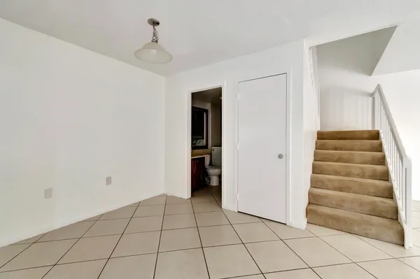 $2,500 | 311 3rd Way, West Palm Beach, FL 33407