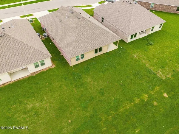 $2,100 | 206 Chestnut Oak Drive, Lafayette, LA 70507