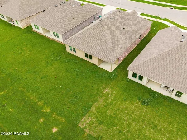 $2,100 | 206 Chestnut Oak Drive, Lafayette, LA 70507