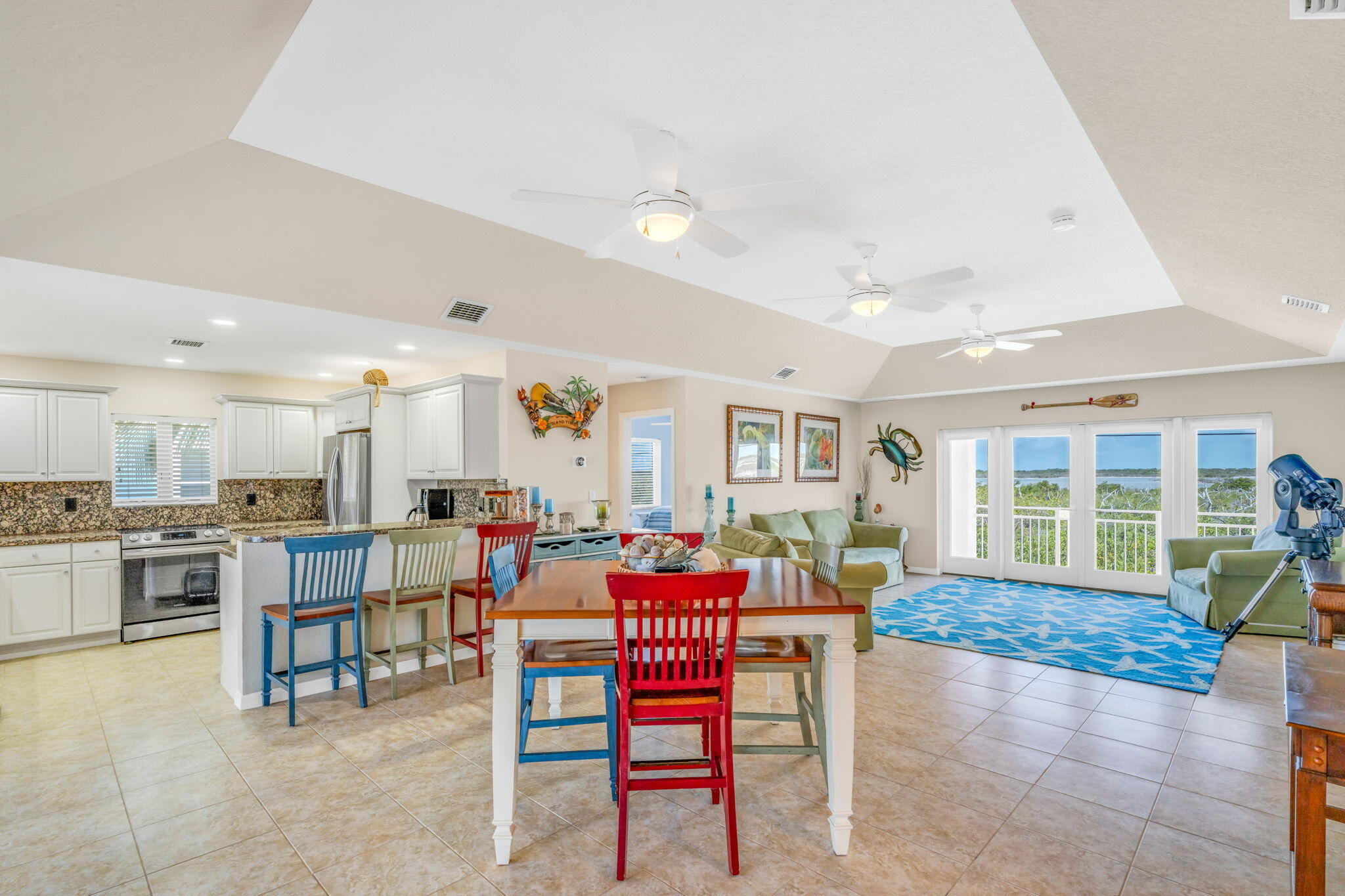 823 Indies Road Summerland Key, FL 33042 - Photo 5 of 47 Great Room