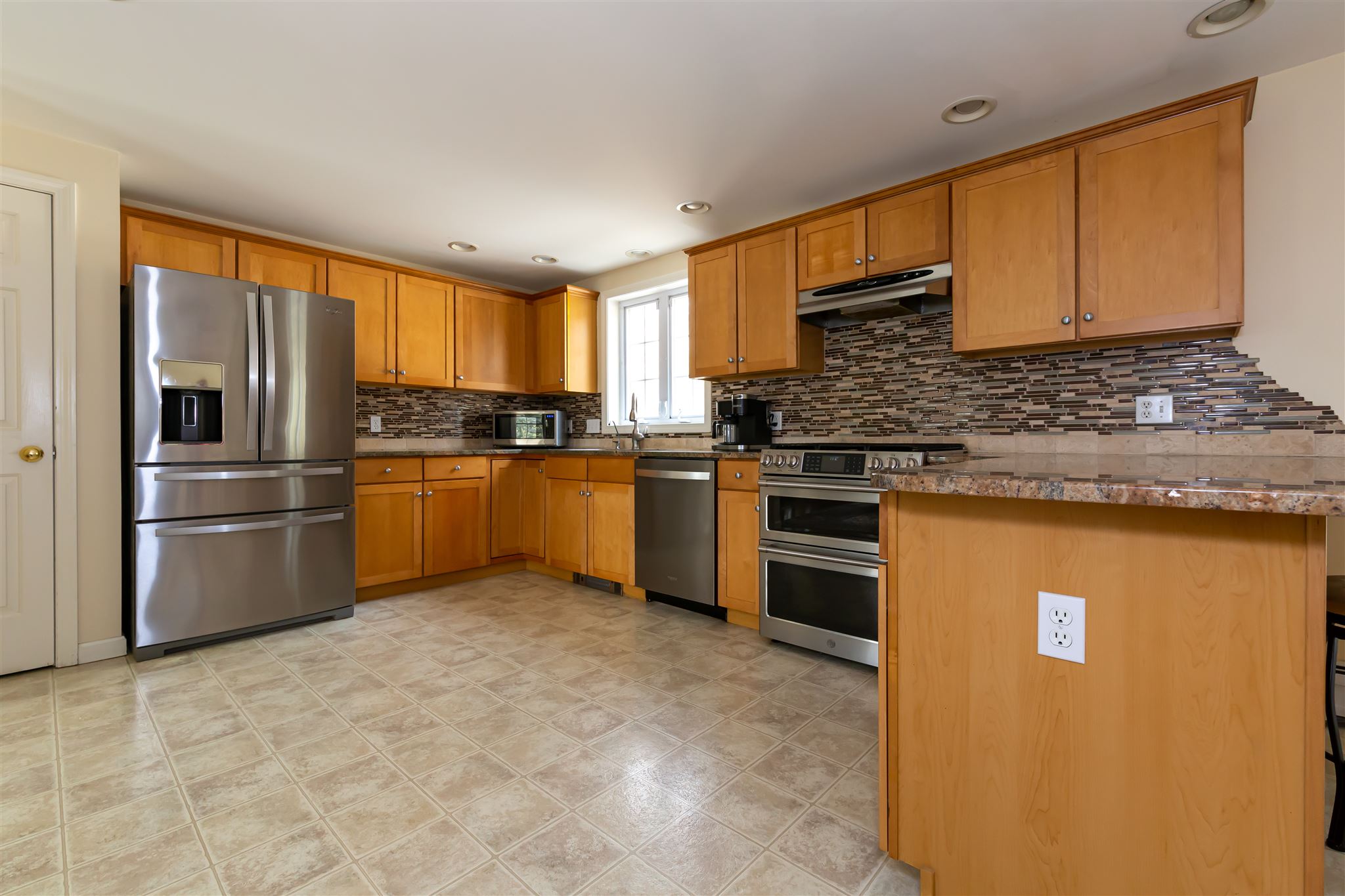 63 Tan Road Pittsfield, NH 03263 - Photo 6 of 40
