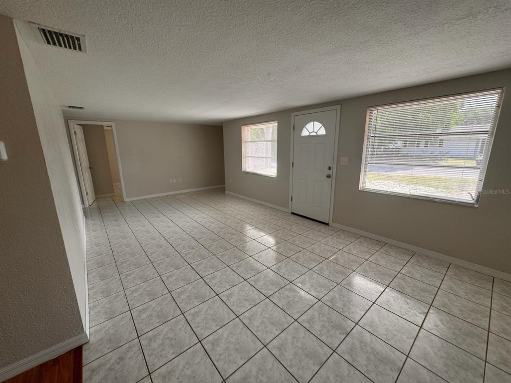 10731 Premier Avenue Port Richey, FL 34668 - Photo 3 of 19