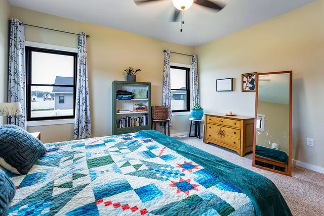 $575,000 | 618 Silver Drive, Holmen, WI 54636