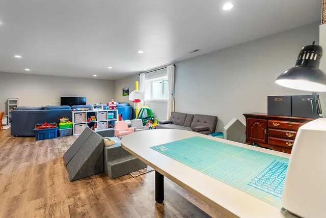 $575,000 | 618 Silver Drive, Holmen, WI 54636