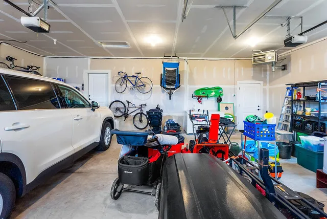 $575,000 | 618 Silver Drive, Holmen, WI 54636