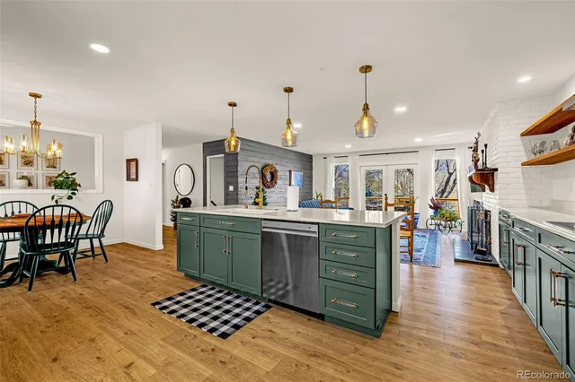 $750,000 | 2116 Woodburn Street, Colorado Springs, CO 80906