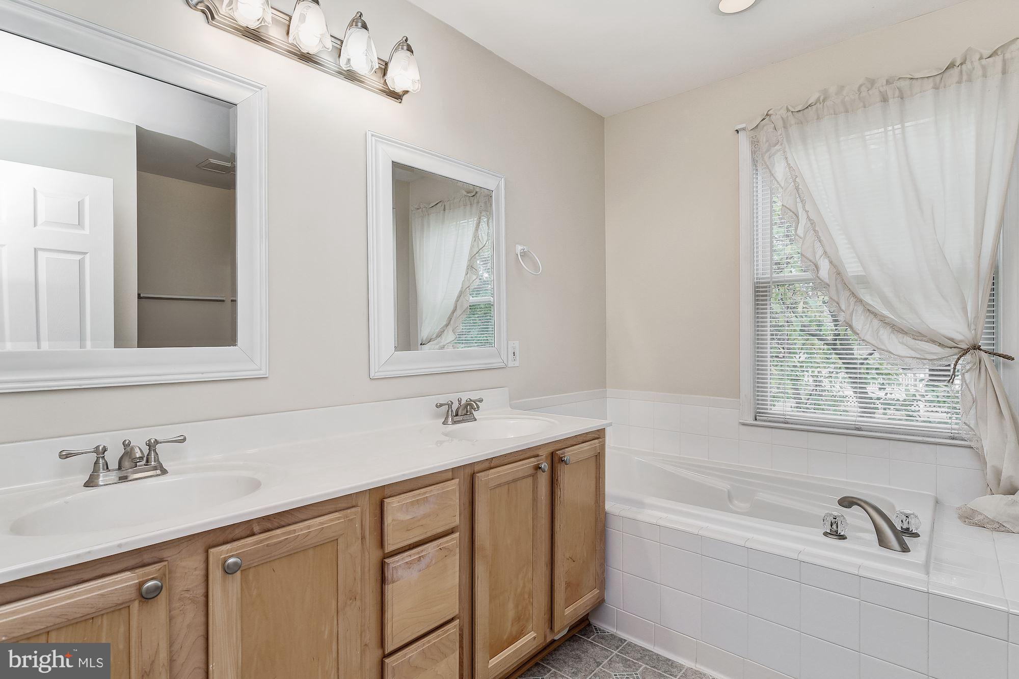 1618 Hilltop Road Edgewater, MD 21037 - Photo 21 of 42 Master Bath