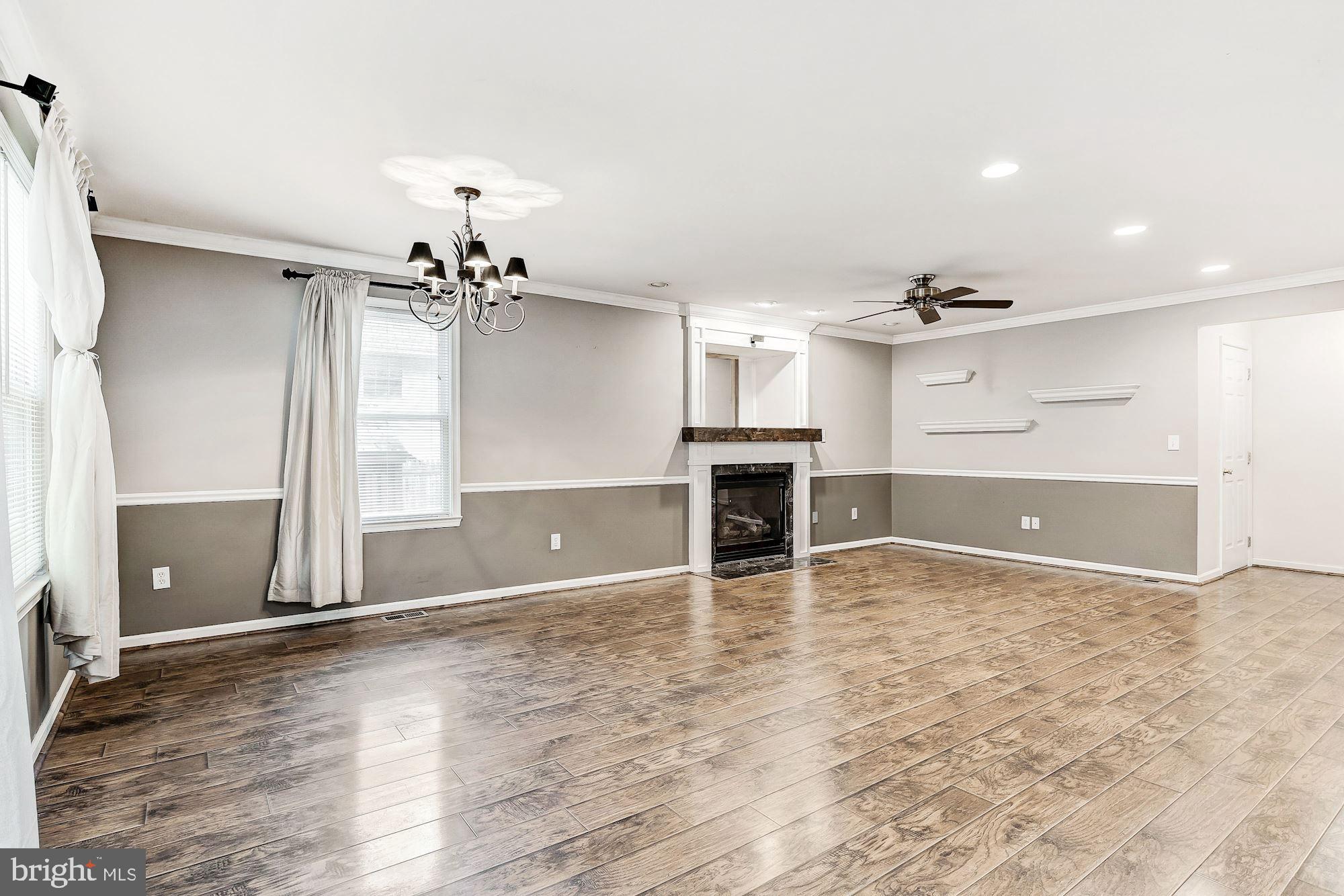 1618 Hilltop Road Edgewater, MD 21037 - Photo 5 of 42 Living Room