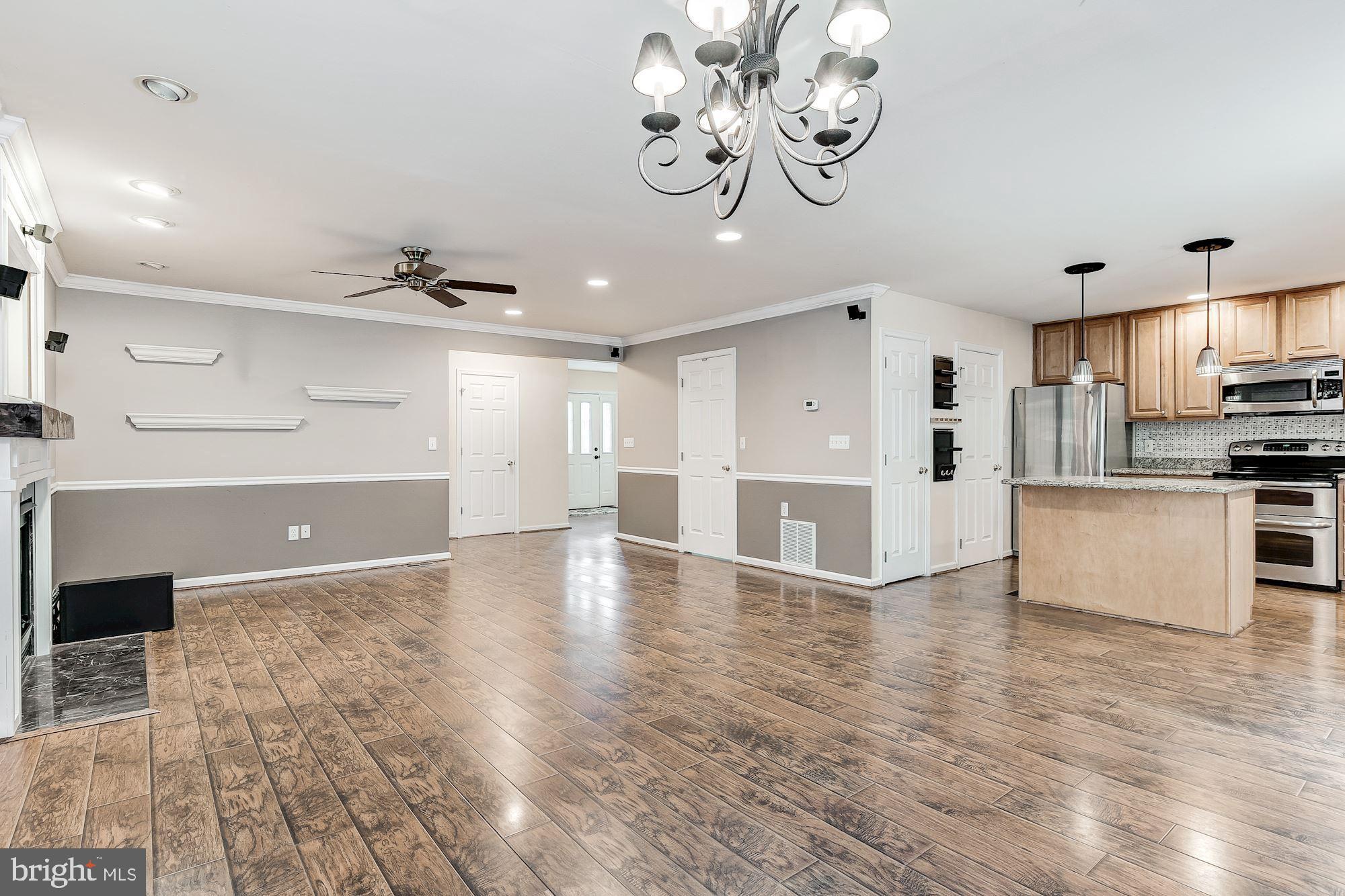 1618 Hilltop Road Edgewater, MD 21037 - Photo 9 of 42 Dining Room