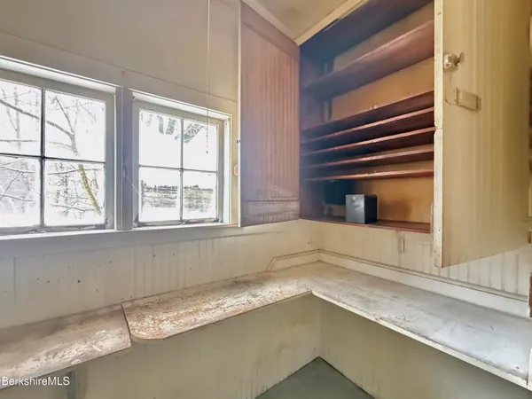 $111,000 | 9 Depot Street, Monroe, MA 01350