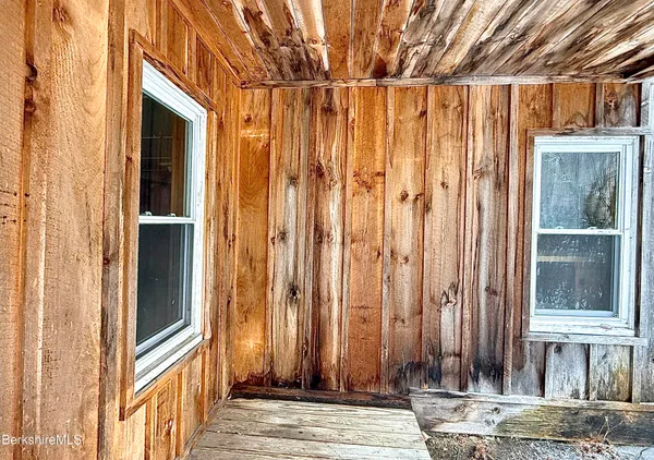 $111,000 | 9 Depot Street, Monroe, MA 01350