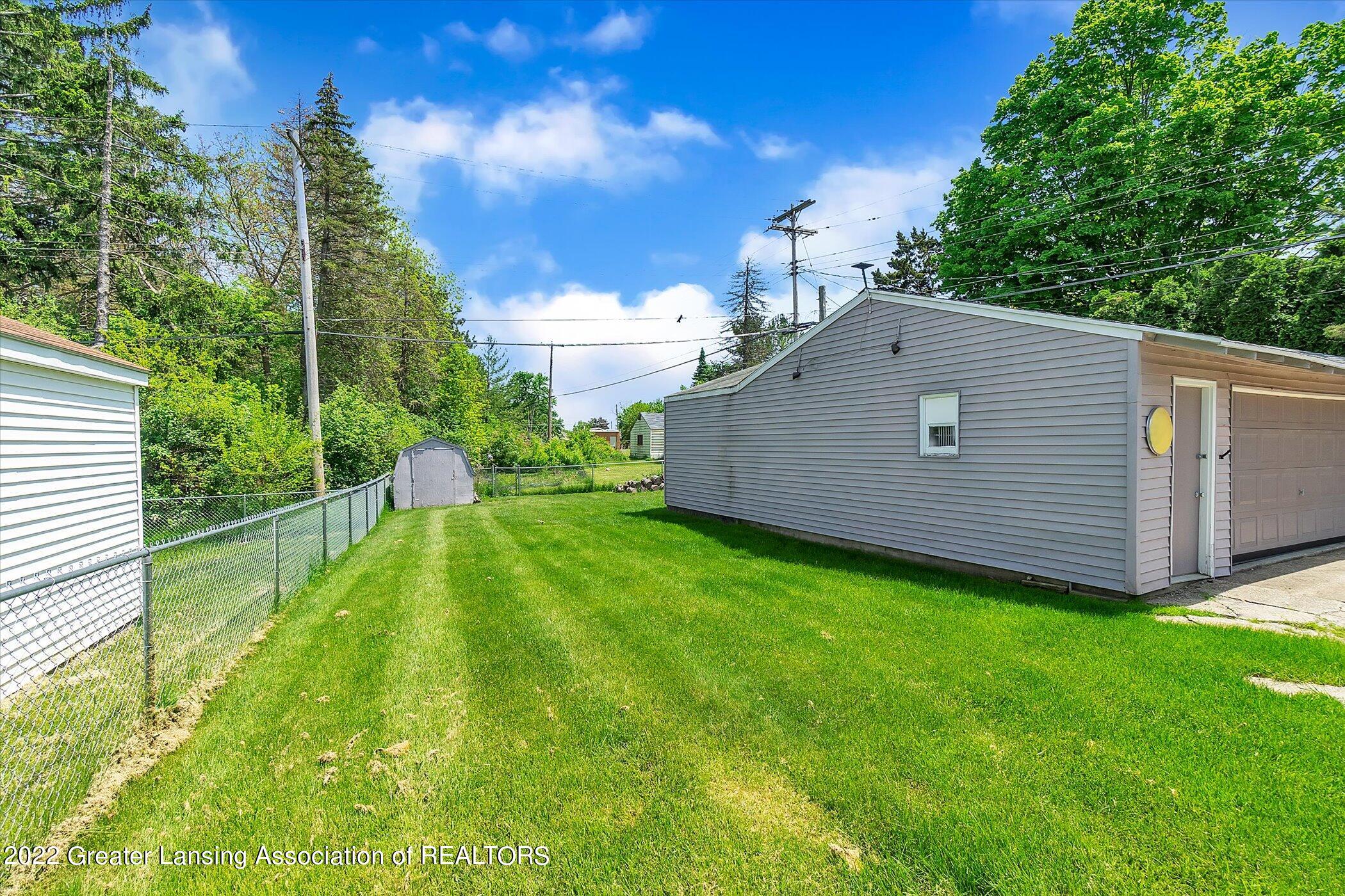 1114 Gould Road Lansing, MI 48917 - Photo 28 of 32 28-1114-Gould-Rd-WindowStill-Real-Estate