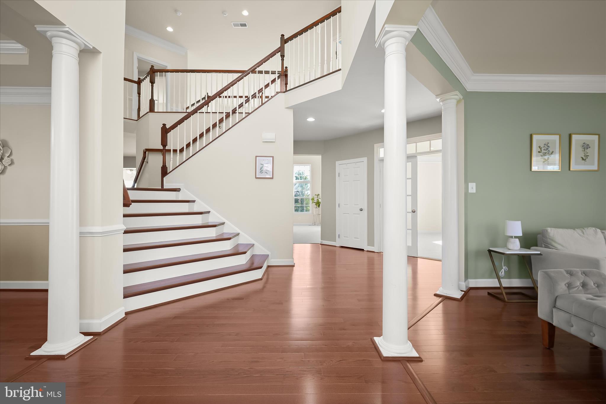 10138 Roulette Drive Hagerstown, MD 21740 - Photo 12 of 83 Hardwood Floors - Stately Columns