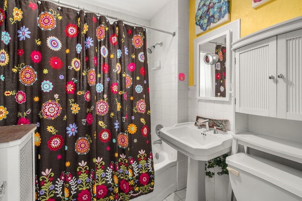 31 Chester Road, Unit 1 Belmont, MA 02478 - Photo 12 of 18 Gallery Image 12