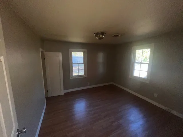 $40,000 | 2025 East Pythian Avenue, Decatur, IL 62526