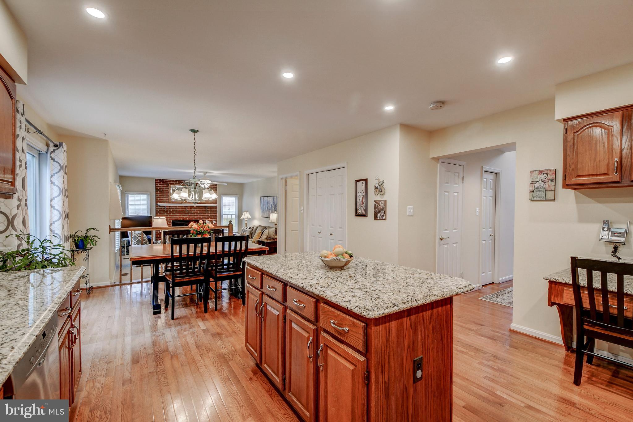 2776 Thornbrook Road Ellicott City, MD 21042 - Photo 11 of 51 Gallery Image 11
