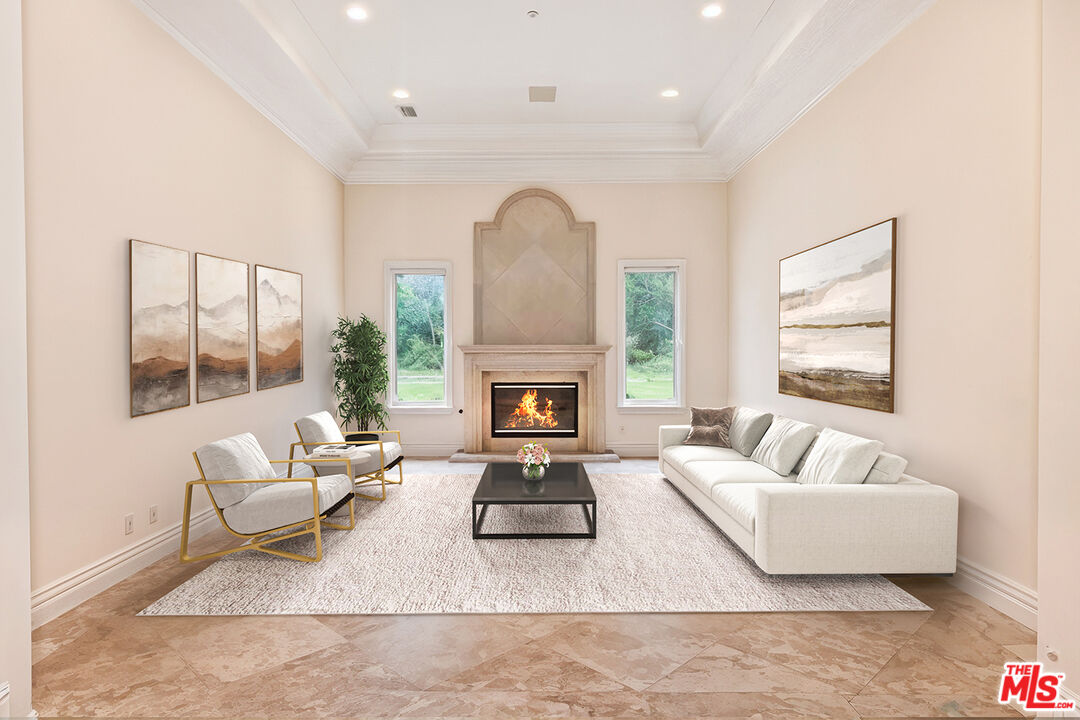 11971 Lockridge Road Studio City, CA 91604 - Photo 12 of 33