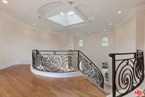 $15,900,000 | 11971 Lockridge Road, Studio City, CA 91604