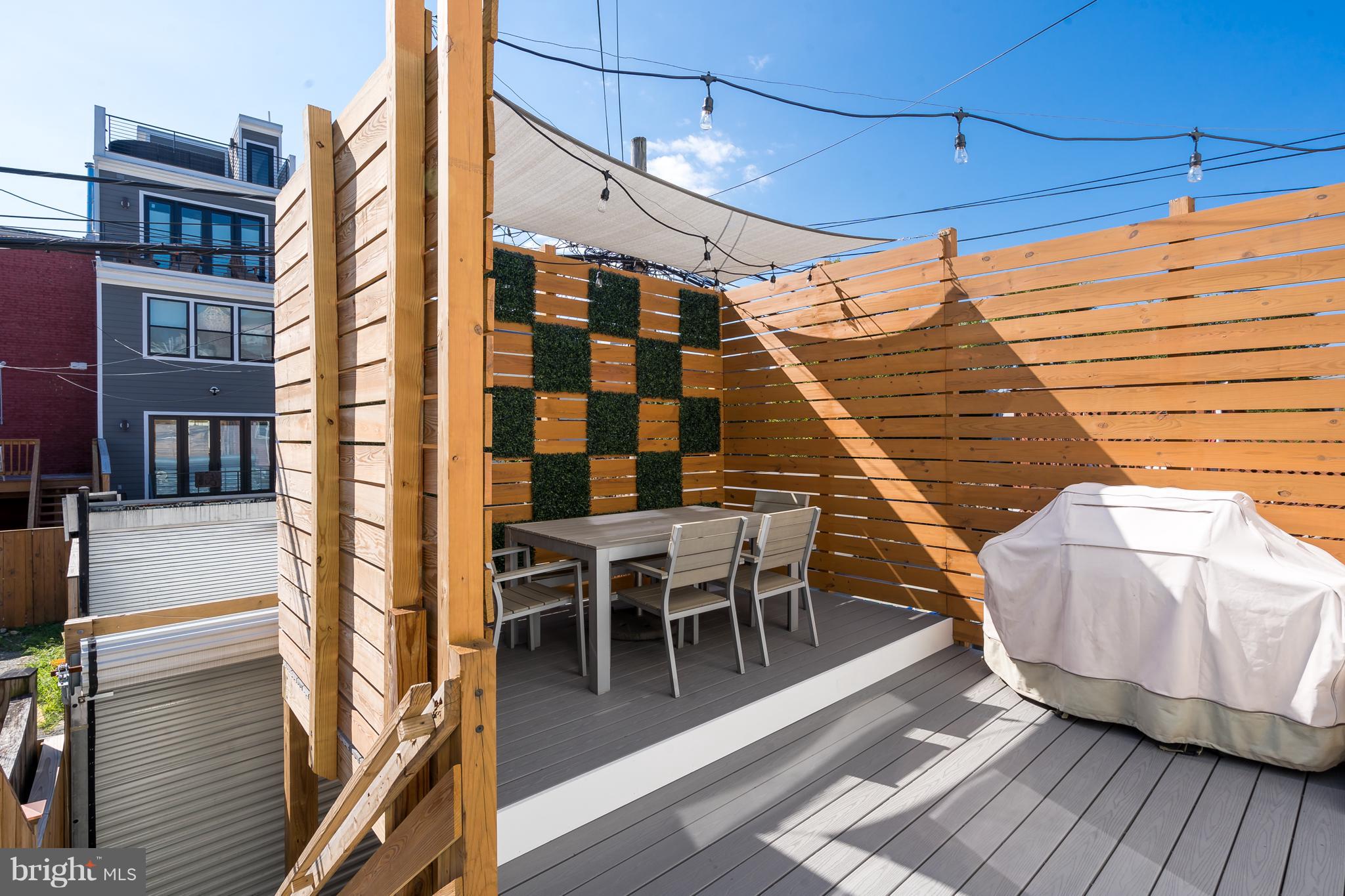 42 Seaton Place Northwest Washington, DC 20001 - Photo 11 of 26 Exterior (Rear)