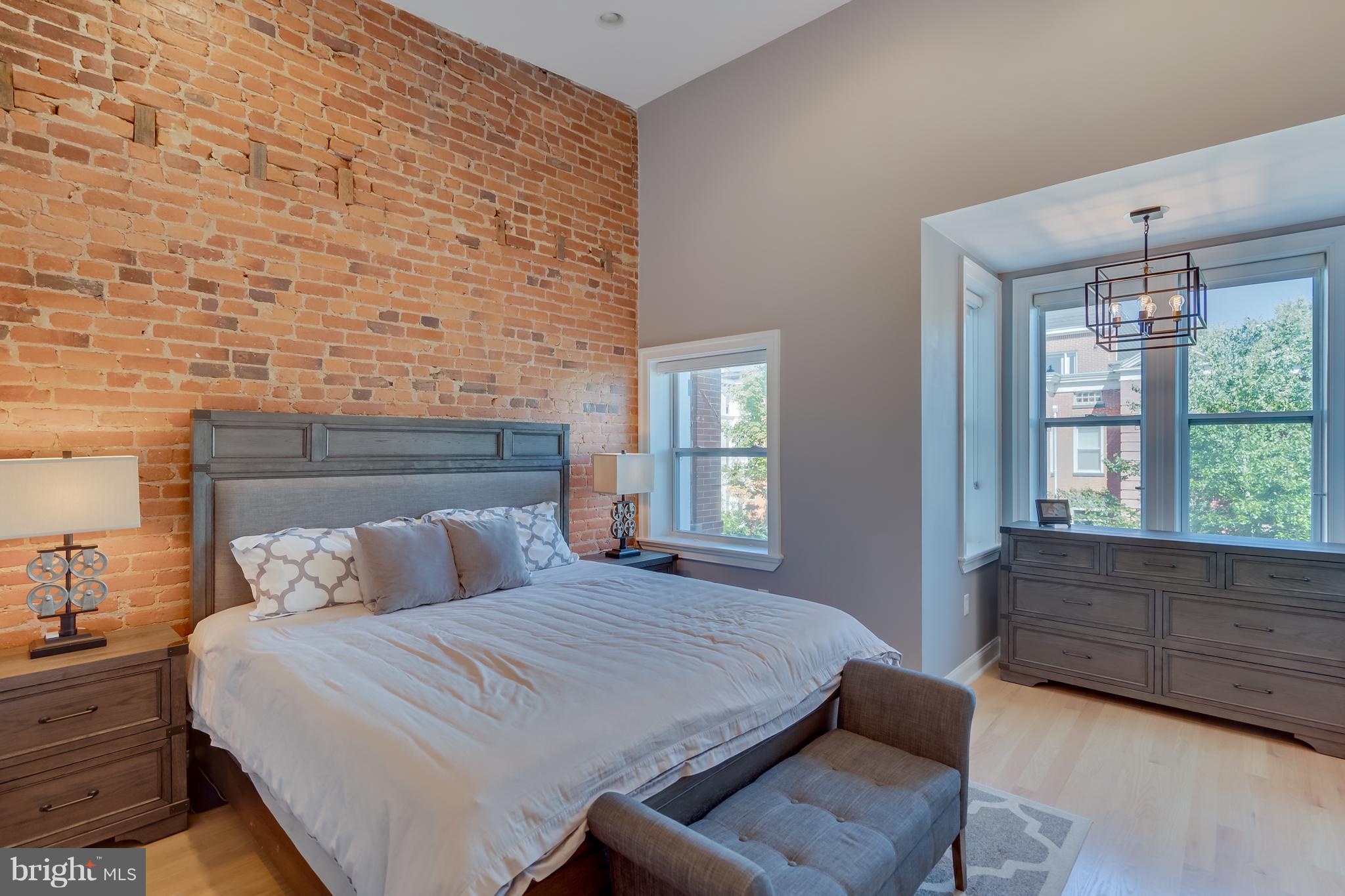 42 Seaton Place Northwest Washington, DC 20001 - Photo 14 of 26 Bedroom (Master)