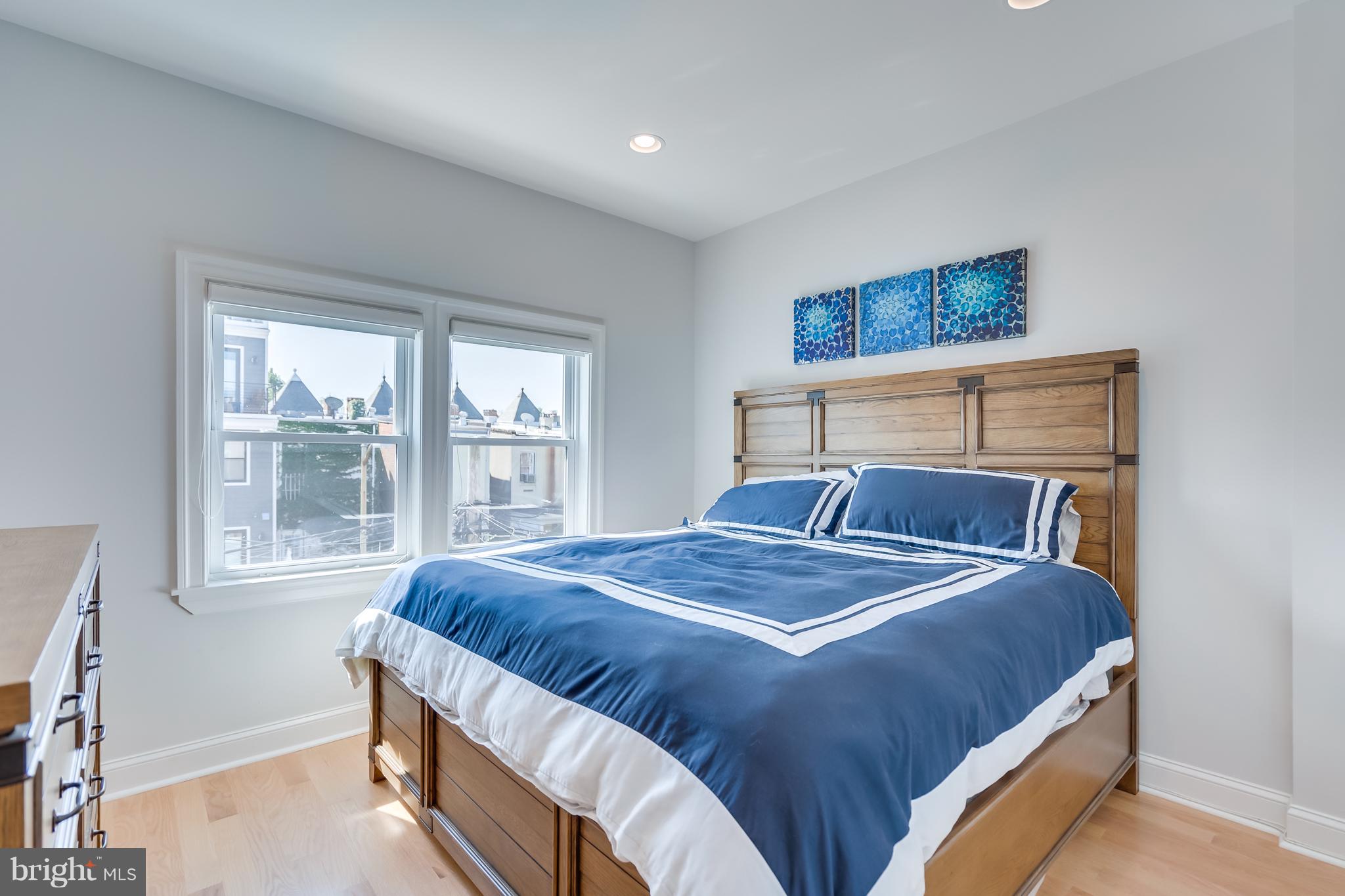 42 Seaton Place Northwest Washington, DC 20001 - Photo 18 of 26 Bedroom