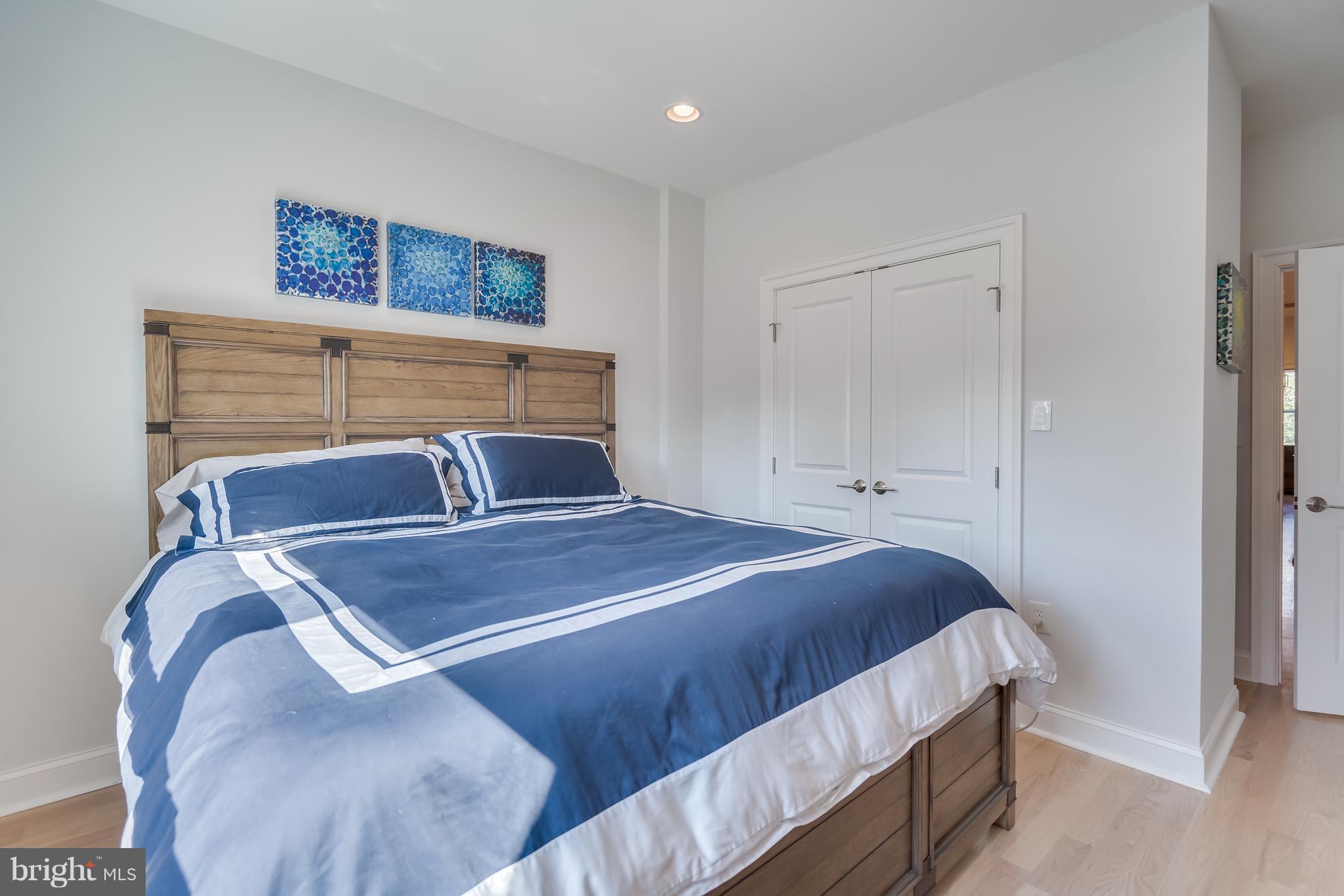 42 Seaton Place Northwest Washington, DC 20001 - Photo 19 of 26 Bedroom