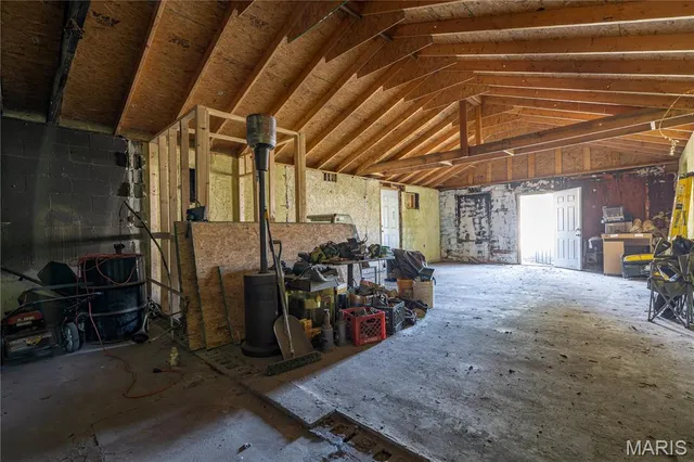 $23,000 | 3300 McCasland Avenue, East St. Louis, IL 62207