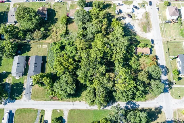 $23,000 | 3300 McCasland Avenue, East St. Louis, IL 62207