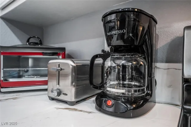 $3,495 | 7439 Trudy Lane, Las Vegas, NV 89123