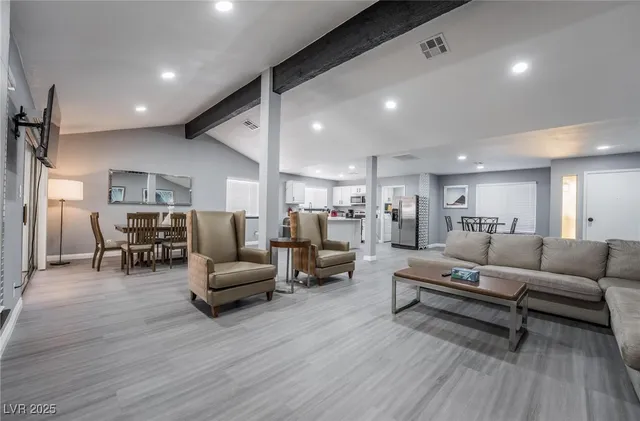 $3,495 | 7439 Trudy Lane, Las Vegas, NV 89123